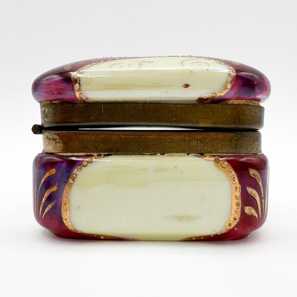 Porcelain Trinket Box Vintage Limoges Inspired Pink Gold Trim w Lady Portrait - Picture 11 of 13